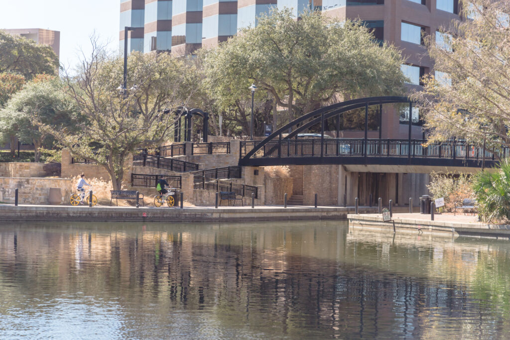 office cleaning in irving texas 1024x684